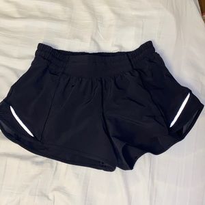 Lululemon Hotty Hots!